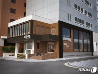 석청어묵카페 | 삼진어묵, 21일 부산역광장점 오픈…카페·택배 코너 마련