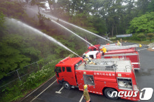 해군진해기지사령부(해군작전사8전단82전대육상훈련대화생방반) | '실전! 대형 화마를 물리쳐라!'