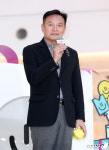 인사말 하는 행복나래 김태진 사장