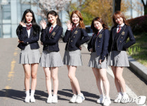 주연정공매점 | 세러데이, 봄날의 눈부심