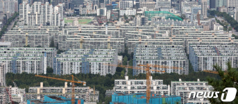 서울 청약 '추첨제 당첨자' 58%→7%…5년새 8분의1 토막