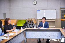 여수신풍인력 | 정기명 여수시장 ,여성인력개발센터·여수항도선사회 찾아 의견 청취