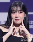 이영지 '더 시즌즈' 최연소 MC