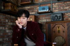 주식회사 워커홀릭엔터테인먼트 | "새해에도, 워커홀릭"…진영, 그 안의 열정들 (인터뷰)