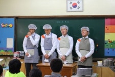 본가푸드 안산지사 | 안산, 배식활동으로 사회공헌활동 첫 발걸음