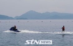 스포츠와 레저가 하나로 남해 청정바다위 해양레포츠 올 여름 원픽
