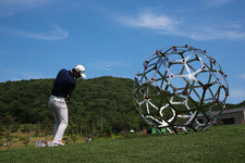 야외미술관으로 변신한 골프장? KPGA '넵스 헤리티지 2015' 이색전시 눈길~