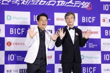 김준호 "자비로 행사 진행"→오나미, ♥박민과 부산 방문…'부코페' 향한 진심