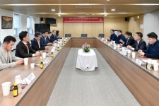 KGC라이프앤진수원시청대리점 | 원주시·KGC 인삼공사·원주시청 공무원노조, 상생발전을 위한 업무협약 체결