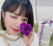에이플러스카메이크업 | 에이핑크 김남주, 화려한 메이크업도 찰떡