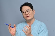 "구독자 10만 때까지 하루 3시간 자며 찍고 편집했어요"