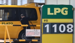 LPG 오르니 노점도 택시도 학원차도 울상... "일할수록 손실 눈덩이"