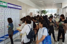 재단법인 경기도일자리재단 여성능력개발본부(북부) | 경기북부 여성취업박람회 '일뜰날' 북적