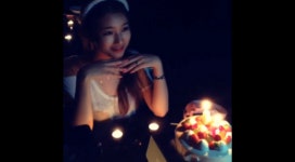 ‘성준과 열애설’ 수지, 생일파티 영상 반지 화제 ‘설마 커플링?’ 의혹제기