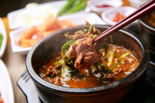 월산골감자탕 | '2TV 생생정보' 오늘방송맛집- 대결 맛대맛, 오리 감자탕 vs 오리 불고기 맛집 '골○○'