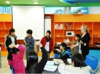영어마을 경영적자 줄이며, 평생교육기관 변모