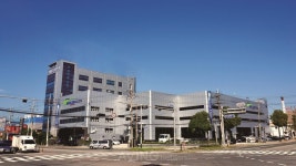 해동논슬립상사 | 해동산업, 2025 한국건설·안전박람회서 '해동텅스텐 논슬립' 선보인다... "젖은 표면·경사진 면 미끄럼 방지 효과 제공"