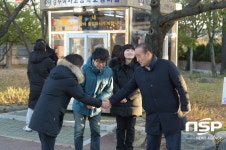 롯데자판기 경주여고점 | 최양식 경주시장, 수능장 찾아 수험생 격려