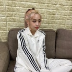 루엘르드헤어 | 제니부터 조이까지! 스타들이 선택한 #리본헤어스타일