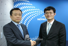 인터세이브 日 NTT도코모 모바일 게임사이트 오픈