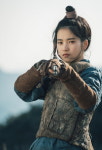 상투틀고댕기따고 | ‘미스터션샤인’ 김태리, 상투머리부터 남장한복까지 ‘마성의 애기씨 온다’