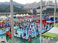 (주)도노커피 용인시청점 | 용인시민 다 어디 갔냐고… 시청 물놀이장 갔다고