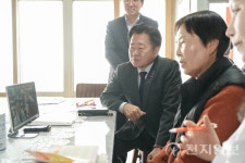 제주메디넷주식회사 | 의료진은 화면으로, 말벗은 AI로… 제주형 디지털 헬스케어 확대