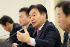 중앙홀탐라스낵 | 탄핵 정국에 원희룡 지사가 보이지 않는 이유는?