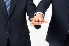 동화(신일다크로점) | 잇따른 제약사 차세대 오너 승진…제약 세대교체 두각
