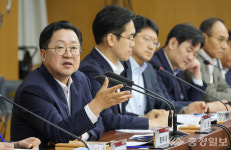대전광역시청직원복지회 | 이장우 대전시장, 파격적 정책으로 직원 복지 강화