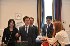 충남도, 'K-제품 수출 확대' 교두보 놨다