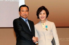 (주)엘에스씨푸드 방이동세우관 | 산업발전 일궈낸 영광의 얼굴들… 정기옥 외식산업협 부회장 산업훈장