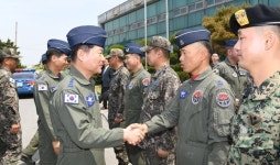 공군제38전투비행전대(공병중대) | 원인철 공군참모총장, 38전투비행전대 현장지도
