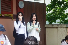 경희여중고매점 | '팬클럽'서 착안 '부처님생신카페'…MZ에 적중했다