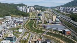 마왕족발양산사송점 | 양산 사송신도시, 2029년으로 네 번째 준공 연기