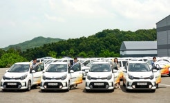 한국차량공업주 | 한국타이어나눔재단, '2020 사회복지기관 차량나눔' 차량 전달식 개최