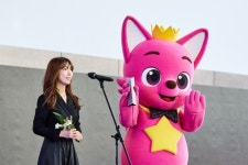 크리에이플컴퍼니 | 더핑크퐁컴퍼니, 2022 아시아콘텐츠어워즈서 '베스트 크리에이터' 수상