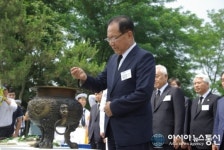 황우여 "서해 5도, 전반적 검토해봐야 할 것"