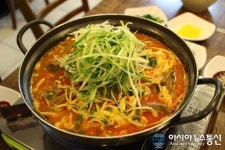 3더하기1불고기&매운갈비찜 | (인터뷰) 명동에서 꼭 맛봐야 한다는 파불고기"매운갈비찜, 명동 맛집 신신(辛辛) 오선은 대표