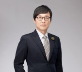 행정사김영곤사무소 | '상대평가' 주택관리사 시험에서 고득점 하려면··· 에듀윌 관리실무 김영곤 교수의 합격전략