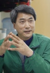 ‘따숨’ 상용화로 주목받는 문권기 지산어패럴따숨지점 사장