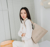오르바아스텔라핸드백 | 오르바이스텔라, 폐어망 재활용 원사로 만든 핸드백 출시