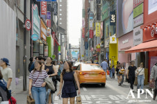 커버낫명동영플 | 명동 상권, 패션 매장 급증