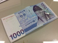창원식육점자판기 | 지폐에 스카치테이프 붙여 자판기 턴 10대 2명 검거