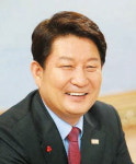 영남일보대구광고영업소 | 권영진 대구시장 "시·도민과 함께하는 영남일보 자랑스러워"