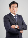 중앙환경기업유 | "다음 세대도 온전하게 잘 살 수 있게 환경보전"…자연보호중앙연맹 총재 이·취임식
