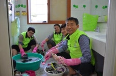 불암골행복발전소운영위원회 | 경남도선관위 '선거사랑나누미' 봉사활동 펼쳐
