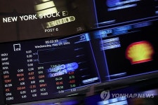 크레이머앤지노 | 크레이머 "강세론 잠시 미뤄…시장에 먹구름 드리워"