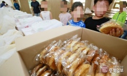충북여자중학교급식소 | 충북도내 8개교 급식 중단...학생들만 피해