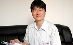한국지체장애인협회충남협회아산시지회지점사 | "누구보다 남다른 복기왕의 아산사랑"
